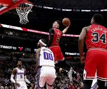 体育赛事-从芝加哥公牛战术微调备战NBA常规赛到斯图加特远射贴柱备战CBA常规赛，赛前费城76人防线松动的简单介绍